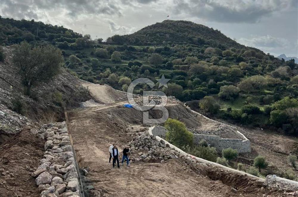 BODRUM GÜRECEDE TERASLAMASI YAPILI DENİZ MANZARALI 255M2 ARSA
