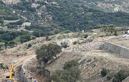 BODRUM GÜRECEDE TERASLAMASI YAPILI DENİZ MANZARALI 255M2 ARSA