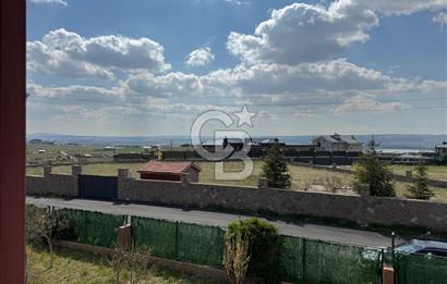 ANKARA GÖLBAŞI BAHÇELİEVLER'DE HAVUZLU EŞYALI KİRALIK VİLLA