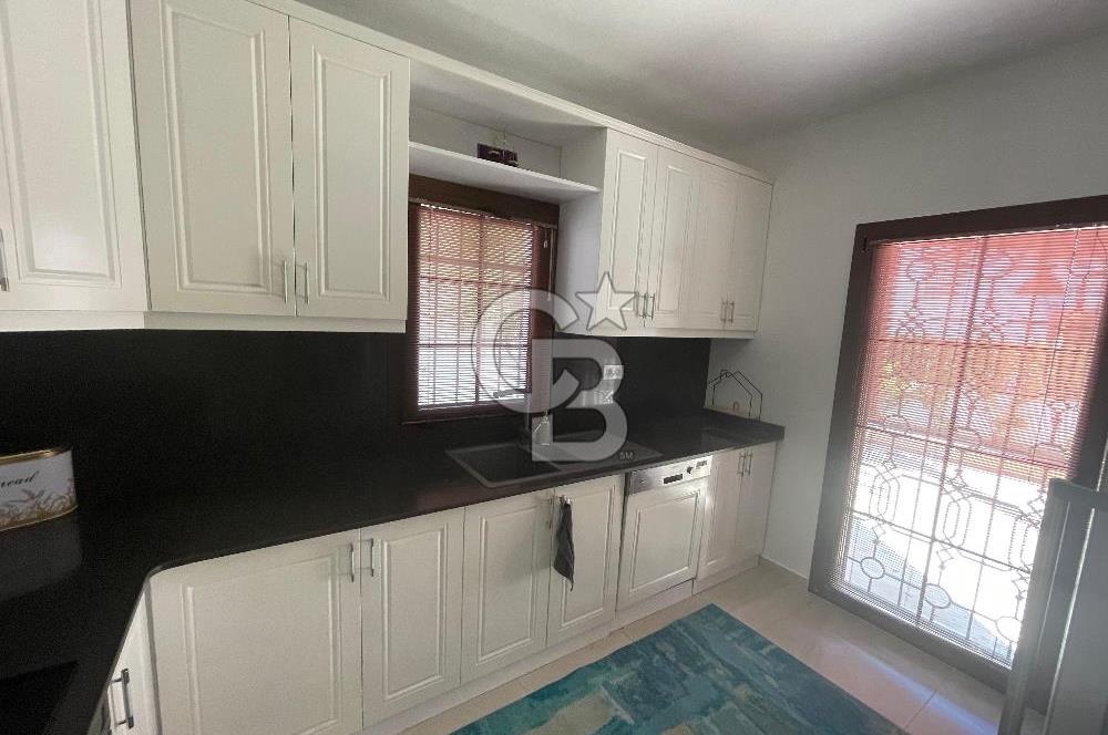 BODRUM UMURÇA MERKEZİ KONUMDA EŞYALI SATILIK GENİŞ KULLANIŞLI MÜSTAKİL VİLLA 