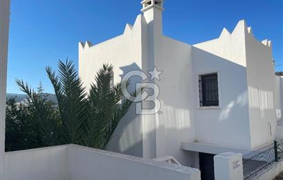 BODRUM UMURÇA MERKEZİ KONUMDA EŞYALI SATILIK GENİŞ KULLANIŞLI MÜSTAKİL VİLLA 