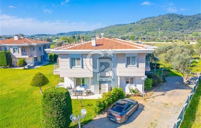 1020 M2 ARSA İÇİNDE GÜZELBAHÇE YELKİ SATILIK DUBLEKS VİLLA