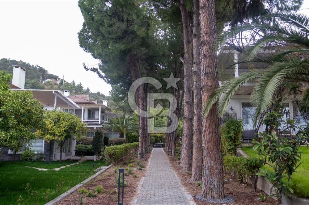 Göcek Sahilinde Satılık Eşyalı 4+1 Lüks Villa