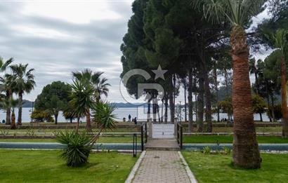 Göcek Sahilinde Satılık Eşyalı 4+1 Lüks Villa