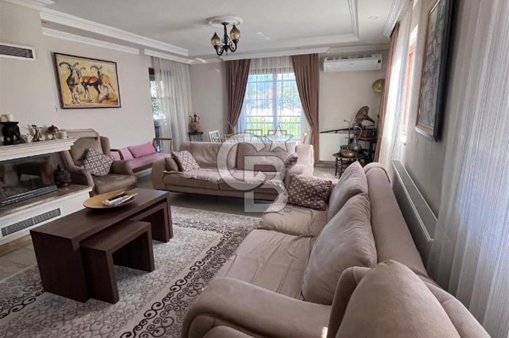 Ortaca Cumhuriyet Mahallesinde Satılık 4+1 Bahçe Dubleksi