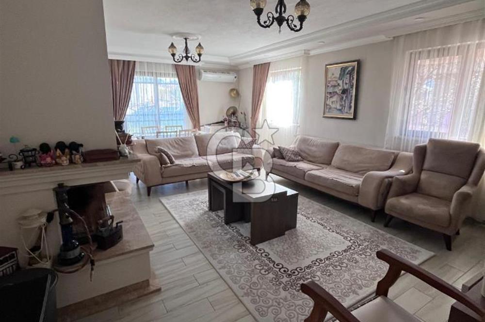 Ortaca Cumhuriyet Mahallesinde Satılık 4+1 Bahçe Dubleksi