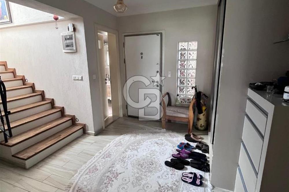 Ortaca Cumhuriyet Mahallesinde Satılık 4+1 Bahçe Dubleksi