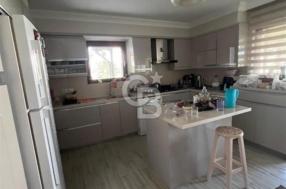 Ortaca Cumhuriyet Mahallesinde Satılık 4+1 Bahçe Dubleksi