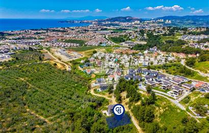 Kuşadası Soğucak’ta Satılık Villa İmarlı Arsa | Deniz ve Doğa İçinde