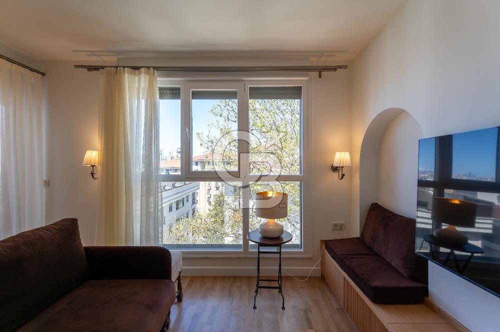 Maltepe Feyzullah'ta Satılık Eşyalı 1+1 Modern Daire