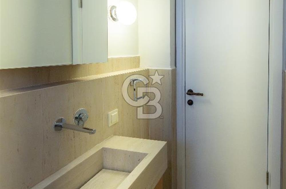 Maltepe Feyzullah'ta Satılık Eşyalı 1+1 Modern Daire