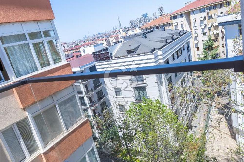 Maltepe Feyzullah'ta Satılık Eşyalı 1+1 Modern Daire