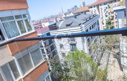 Maltepe Feyzullah'ta Satılık Eşyalı 1+1 Modern Daire