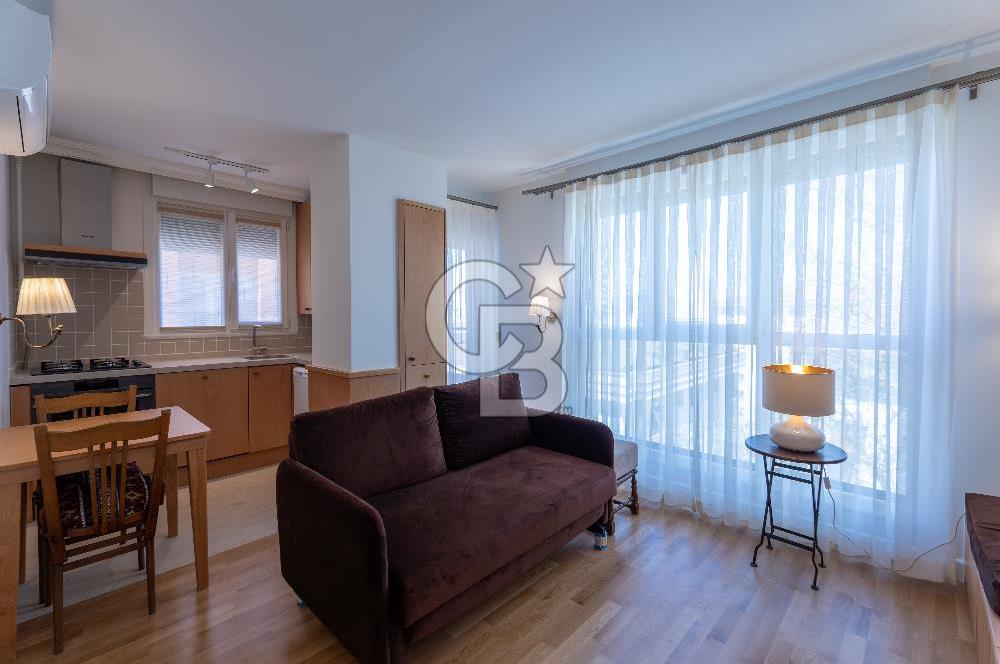 Maltepe Feyzullah'ta Satılık Eşyalı 1+1 Modern Daire