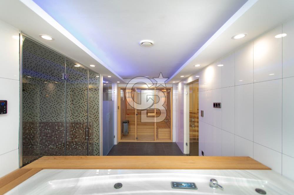 Gaziemir de satılık 7 odalı ultra lüks villa özel spa ve havuzlu