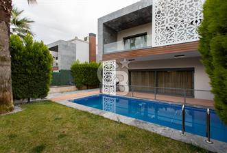 Gaziemir de satılık 7 odalı ultra lüks villa özel spa ve havuzlu - 1 - 346473