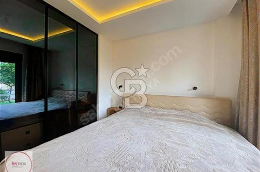 KONYAALTI SAHİLİ KİRALIK EŞYALI BAHÇE GİRİŞLİ DAİRE