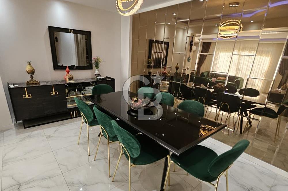 MENEMEN ULUKENT 5+2 TRİPLEX MÜSTAKİL BAHÇELİ SİTE İÇERİSİNDE SATILIK VİLLA