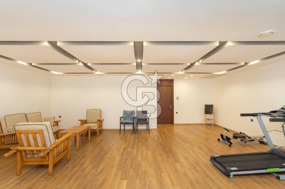 Gaziemir de satılık 7 odalı ultra lüks villa özel spa ve havuzlu