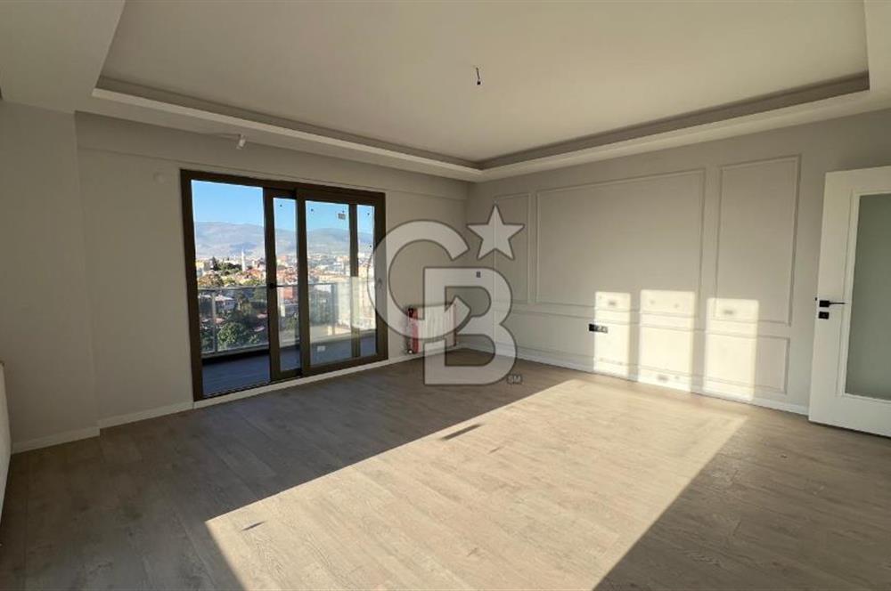 İzmir Menemen Ahıhıdır'da Havuzlu Sitede Kiralık 3+1 Daire CB PH