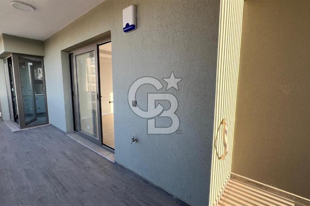 İzmir Menemen Ahıhıdır'da Havuzlu Sitede Kiralık 3+1 Daire CB PH
