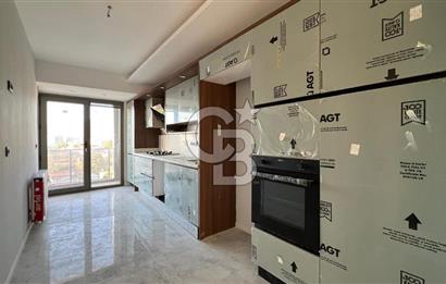 İzmir Menemen Ahıhıdır'da Havuzlu Sitede Kiralık 3+1 Daire CB PH