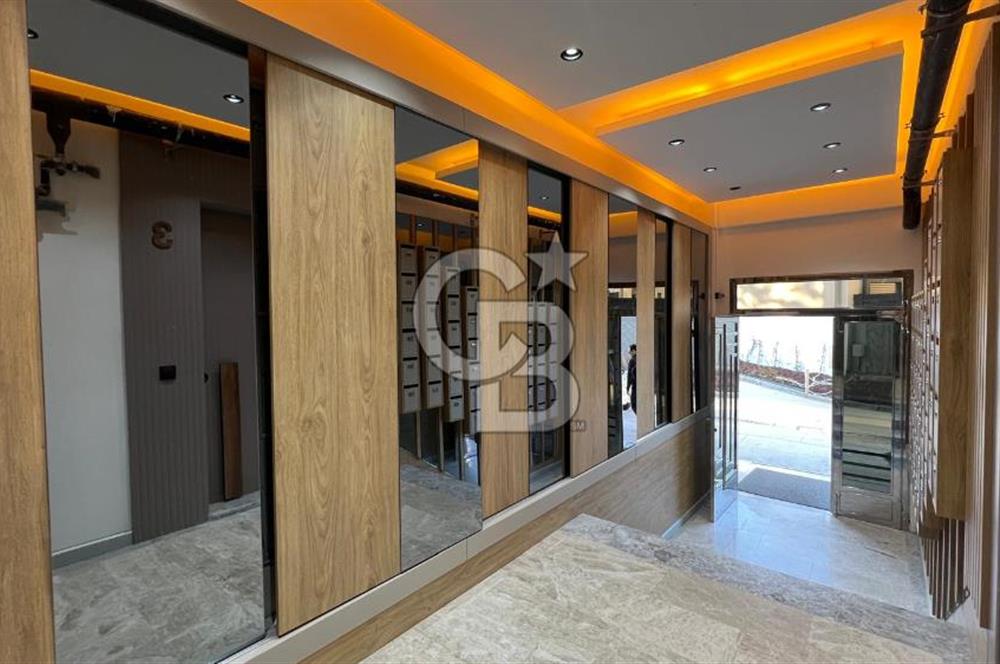 İzmir Menemen Ahıhıdır'da Havuzlu Sitede Kiralık 3+1 Daire CB PH