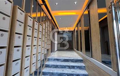 İzmir Menemen Ahıhıdır'da Havuzlu Sitede Kiralık 3+1 Daire CB PH