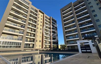 İzmir Menemen Ahıhıdır'da Havuzlu Sitede Kiralık 3+1 Daire CB PH