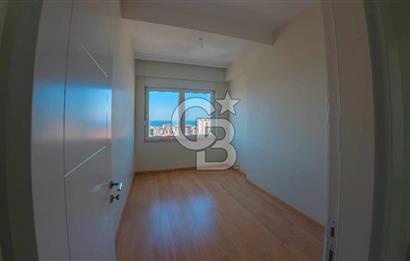 Erenköy Kazımkarabekirpaşa sokakta 3+1 boş, deniz gören havuzlu, otoparklı daire 