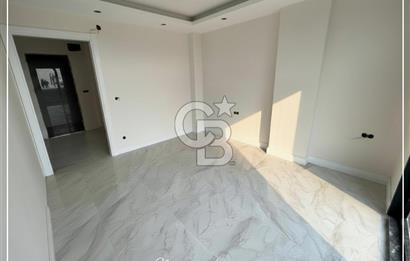 Silivri Ortaköyde Deniz Manzaralı Satılık 6+1 Lüks Villa