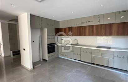 OLEA KENT ULUKENT SİTESİNDE SATILIK 3+1 GENİŞ BALKON HAVUZ CEPHE