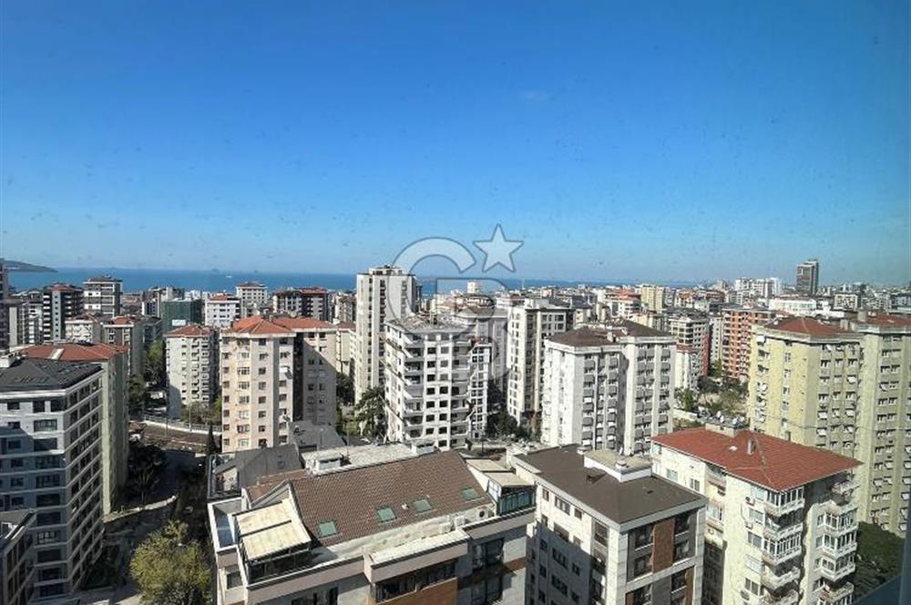 Erenköy Kazımkarabekirpaşa sokakta 3+1 boş, deniz gören havuzlu, otoparklı daire 