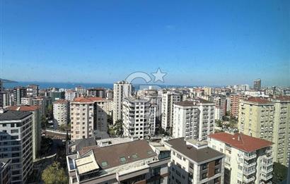 Erenköy Kazımkarabekirpaşa sokakta 3+1 boş, deniz gören havuzlu, otoparklı daire 