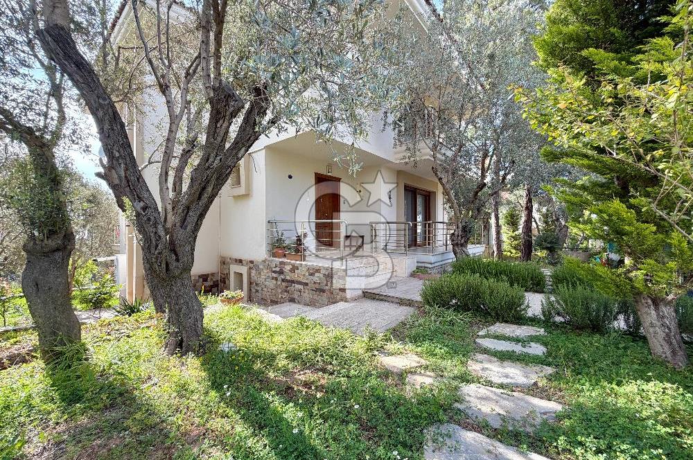 GÜZELBAHÇE YELKİ SATILIK 4+1 MÜSTAKİL VİLLA