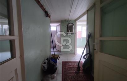 Ayvalık merkez Macaron'da satılık 5+1 müstakil ev 