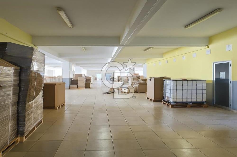 ESENYURT'TA KİRALIK İMALATHANE VE OFİS KULLANIMINA UYGUN