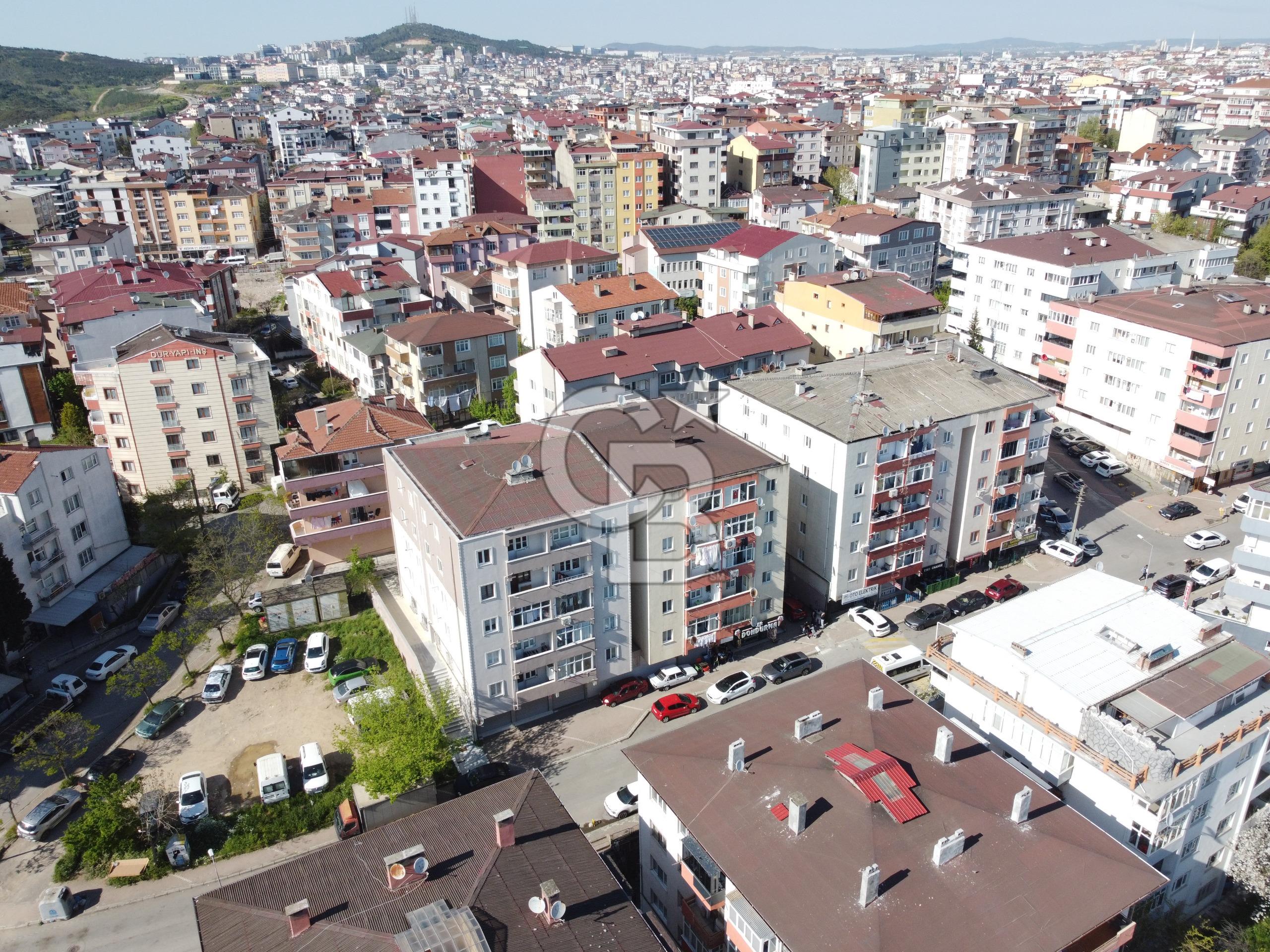 Osman Yılmaz Mahallesinde 2+1 Satılık Daire