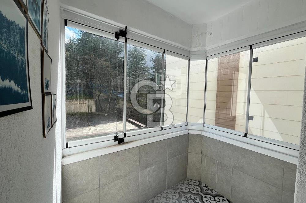 AYRANCI'DA MESNEVİ SOKAK'TA FERAH 3+1 OTOPARKLI SATILIK DAİRE