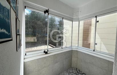 AYRANCI'DA MESNEVİ SOKAK'TA FERAH 3+1 OTOPARKLI SATILIK DAİRE