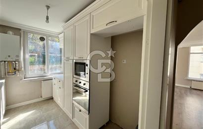 AYRANCI'DA MESNEVİ SOKAK'TA FERAH 3+1 OTOPARKLI SATILIK DAİRE