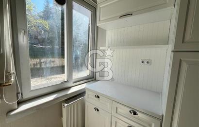 AYRANCI'DA MESNEVİ SOKAK'TA FERAH 3+1 OTOPARKLI SATILIK DAİRE