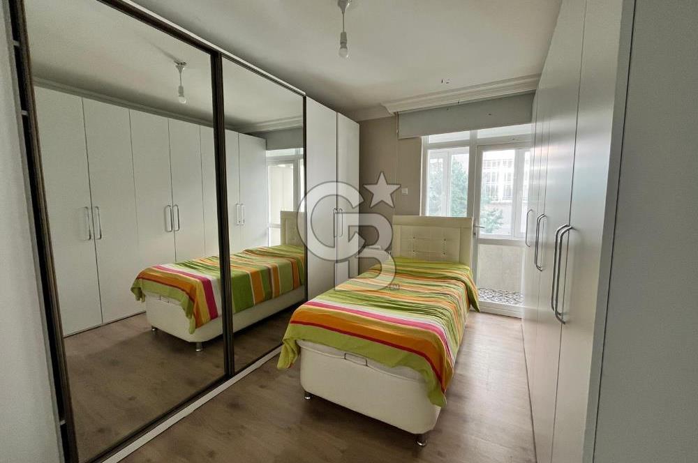 AYRANCI'DA MESNEVİ SOKAK'TA FERAH 3+1 OTOPARKLI SATILIK DAİRE