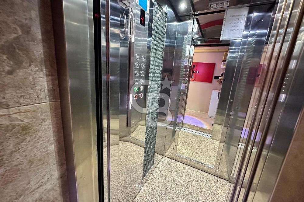 ALİ FUAT CEBESOY HAVUZLU 3+1 ARAKAT EBEVEYN BANYOLU KİRALIK DAİRE