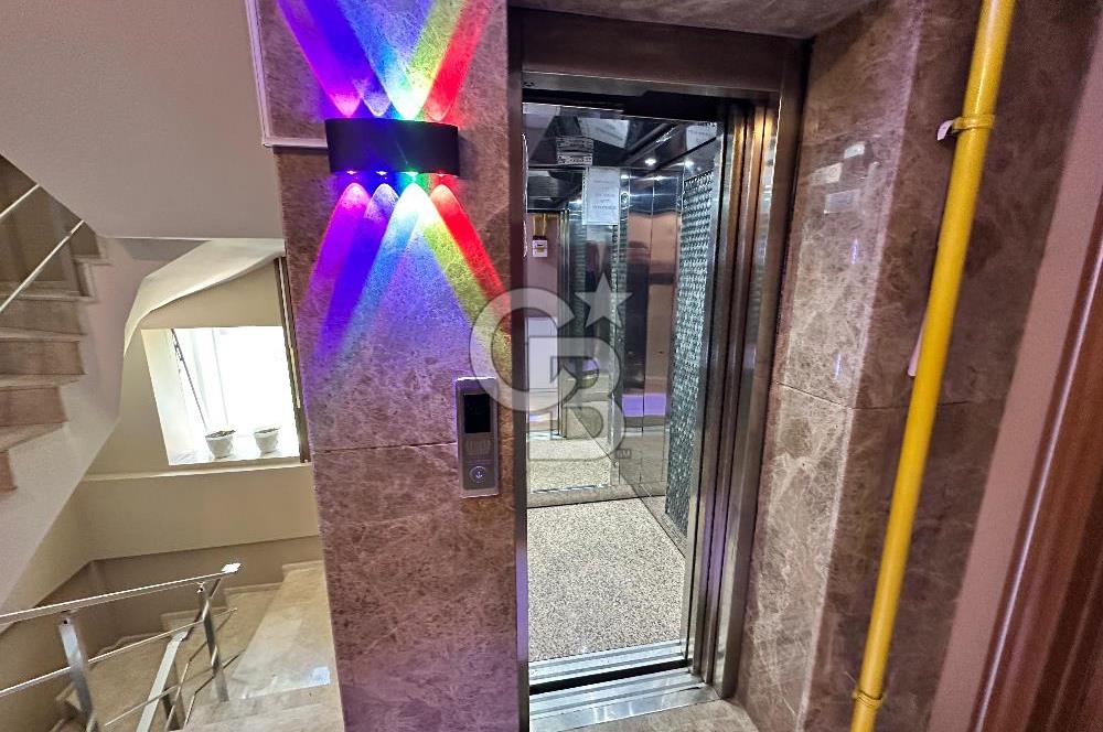 ALİ FUAT CEBESOY HAVUZLU 3+1 ARAKAT EBEVEYN BANYOLU KİRALIK DAİRE