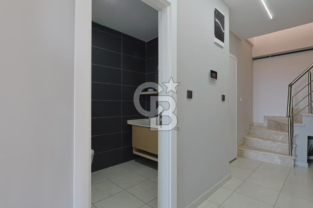 BOSTANCI KÖPRÜSÜ ÜZERİNDE DENİZ MANZARALI SIFIR DUBLEX