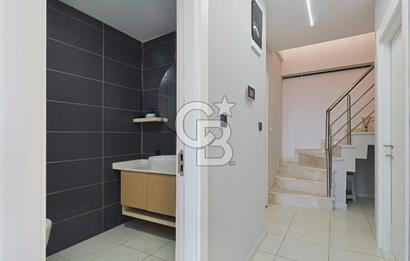 BOSTANCI KÖPRÜSÜ ÜZERİNDE DENİZ MANZARALI SIFIR DUBLEX