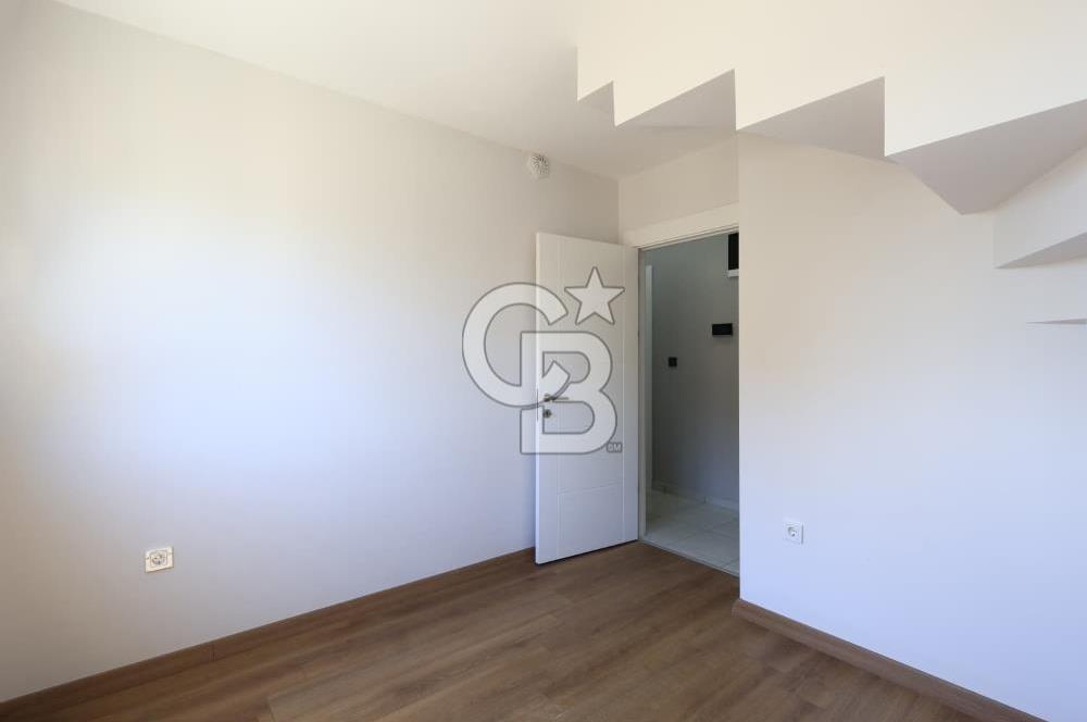 BOSTANCI KÖPRÜSÜ ÜZERİNDE DENİZ MANZARALI SIFIR DUBLEX