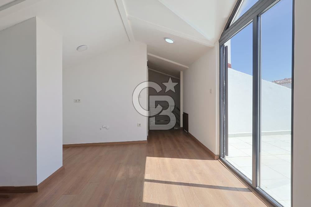 BOSTANCI KÖPRÜSÜ ÜZERİNDE DENİZ MANZARALI SIFIR DUBLEX