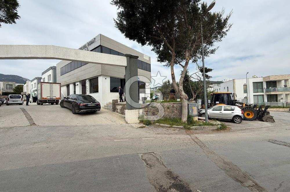 AVENUE AVM KARŞISI KUL CENTER İŞ MERKEZİNDE SATILIK 60 M2 OFİS